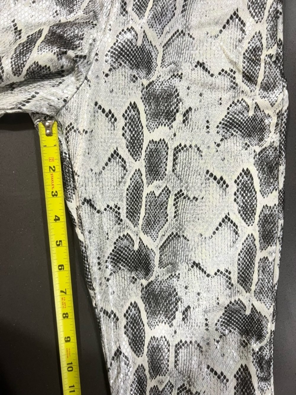 NWT Commando Faux Leather Animal Flared Legging SET | Fog Python - Picture 11 of 13